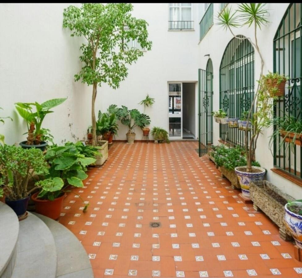 Apartment In The Center Of Seville Exterior photo
